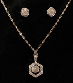 Necklace 925 Pendant with Chain and Earring Set