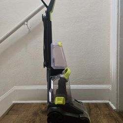 BISSELL TurboClean PowerBrush Pet Carpet Cleaner – 2806: Electric Rug Shampooer, Lightweight, Motorized Brush, 20ft Cord