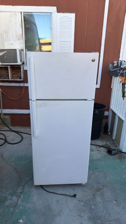Working fridge