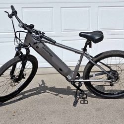 One year old Schwinn electric bicycle for Sale 