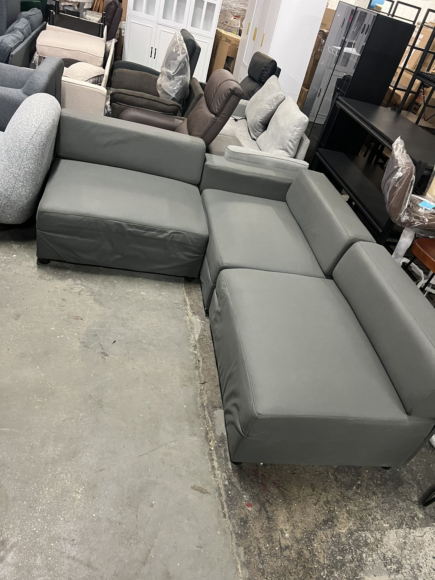 Mjkone Oversized Convertible L Shape Sectional Sofa Couch, Modular Sofa with Reversible Ottoman, Upholstered Sectional Couch for Living Room Apartment