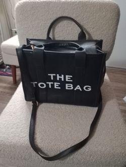 Bolsa De Mujer En Buenas Condiciones Está Nueva