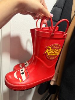 Kids McQueen rain boots size 11