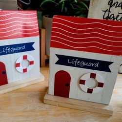 Target Bullseye Lifeguard Beach Shack Figurine