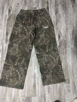 YoungLA sweats