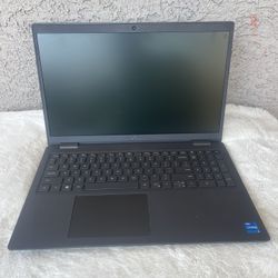 New Laptop Dell Latitude 3520