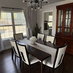 Dining Room Table $250