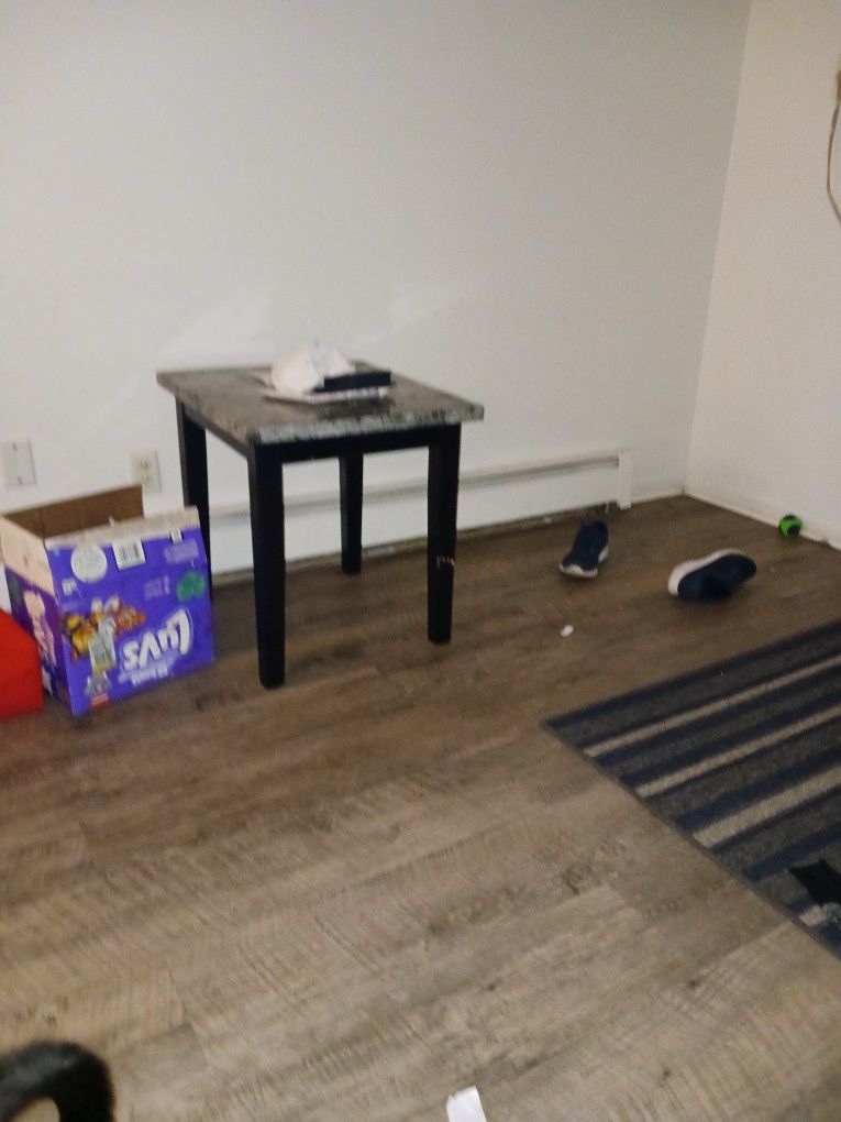 2 Side And A Long Living Room Table