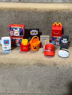 McDonald’s lot of 12 changeables 2025 some new boo bucket Fries Kiosk hat