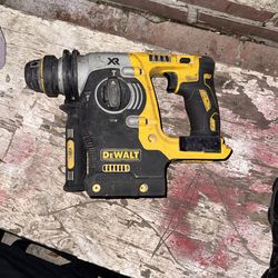 Dewalt rotary hammer