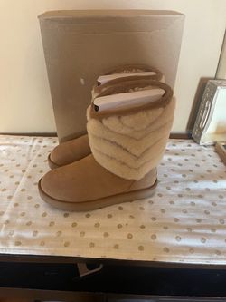 UGG UGG Chestnut Suede Shearling Cuff Winter Boots