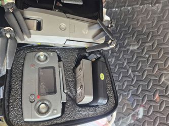 VTI Folding Camera Drone Bundle – Controller, 2 Batteries & Case
