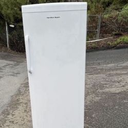 11 Cubics Tall Standing Upright Freezer