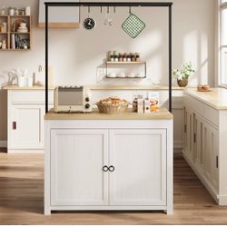 Brand New 42” Kitchen Island / Baker’s Rack