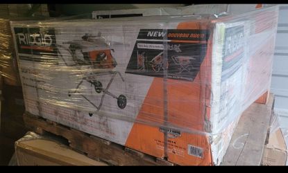RIDGID Heavy-Duty Table Saw with Stand