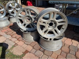 Ford Mustang gt wheels