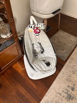 4 moms mamaroo