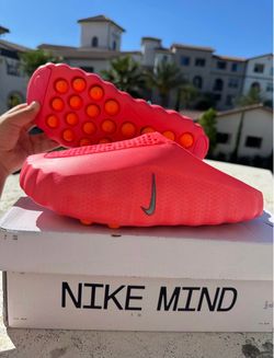 Nike mind 001
