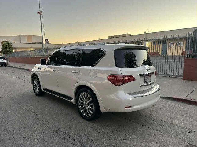 2016 Infiniti Qx80