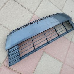 2014 2015 2016 Toyota Corolla Front Grille Oem