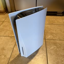 PS5 Disc Edition.  Hardly Used.  1 TB HD