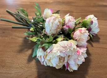 Beautiful Artificial Peony Flowers