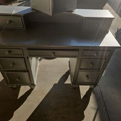 Make Up Vanity, Sturdy, Well Built With CHAIR
