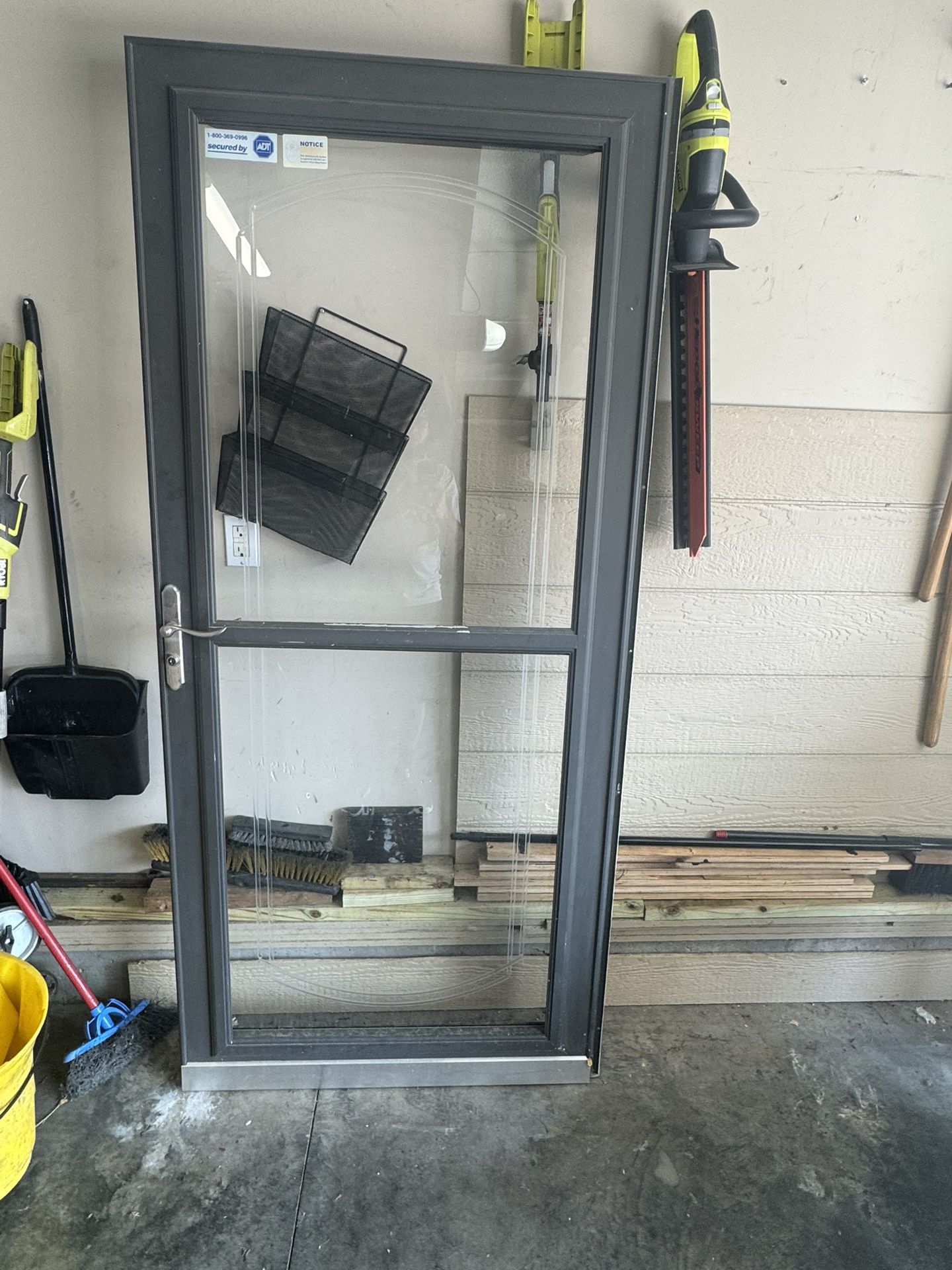 Retractable Screen Splitview Storm Door