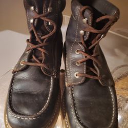 Red Wing Boots size 10.5 (10 1/2). Great Condition!