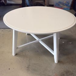 Free Round coffee Table 