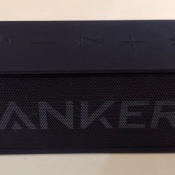 Anker Sound core Bluetooth Speaker - Excellent Condition 