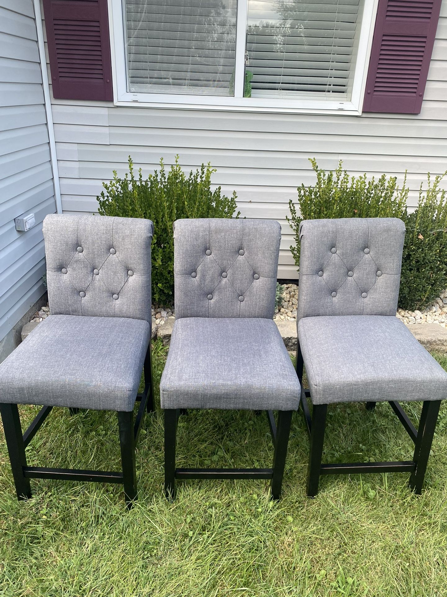 3 Chair
