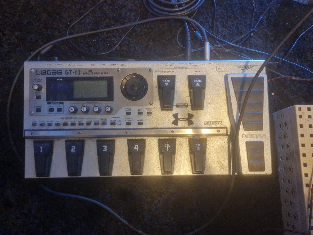 Boss GT-10 Effects Pedal Board