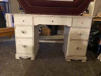 White Desk