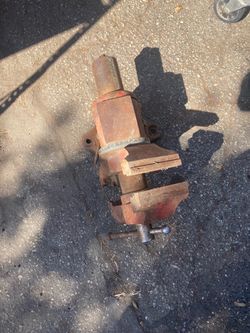 Olympia 5" Multi-Purpose Rotating Bench Vise with Swivel Base
