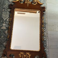 18TH CENTURY CARVED MIRROR