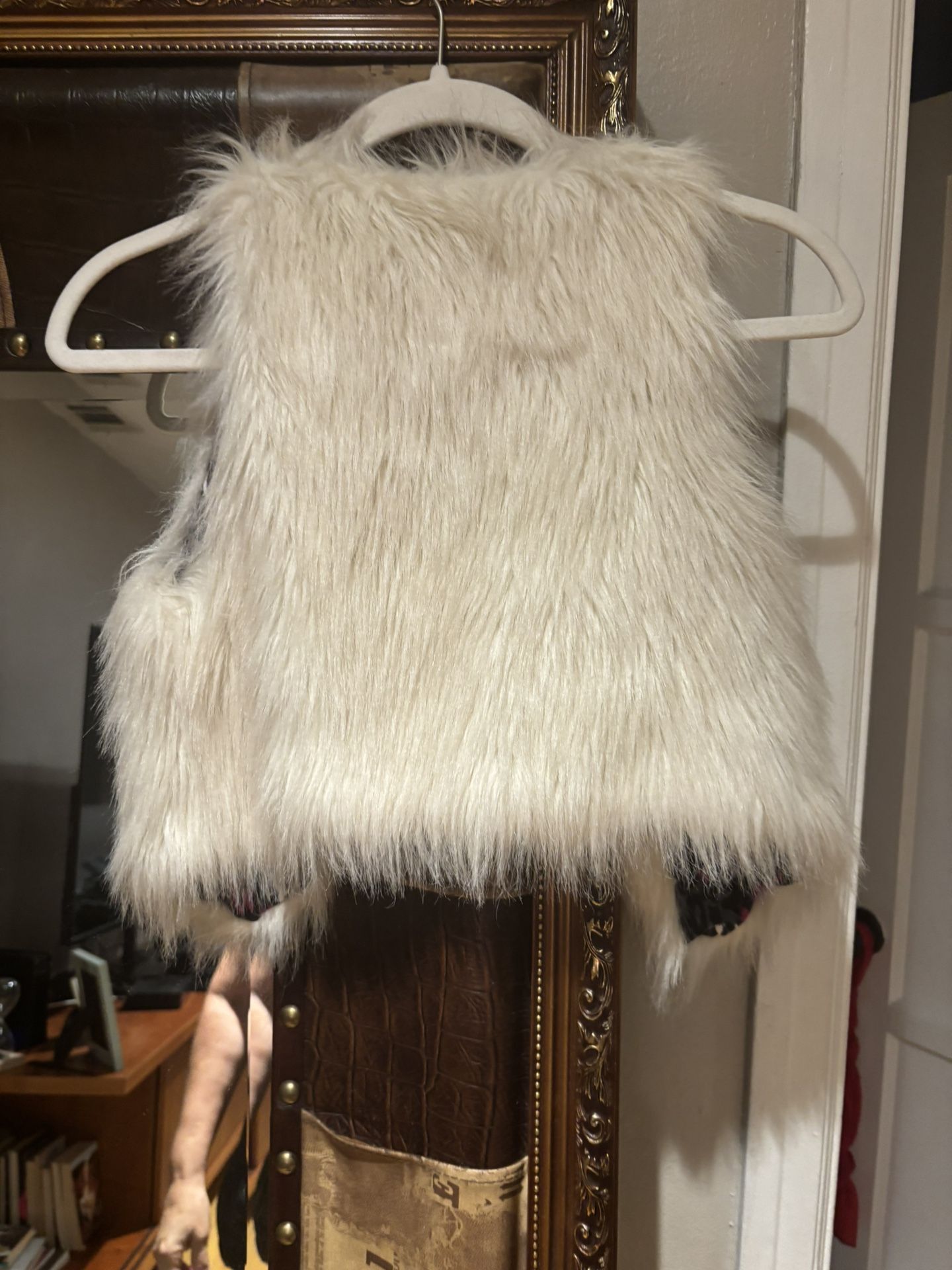 Girls Fur Vest 