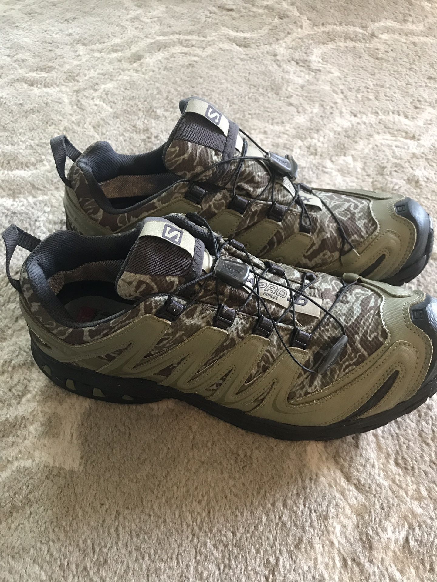 Salomon XA Pro Goretex low-top boots/trail running shoes