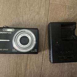 Olympus FE-340 Digital Camera