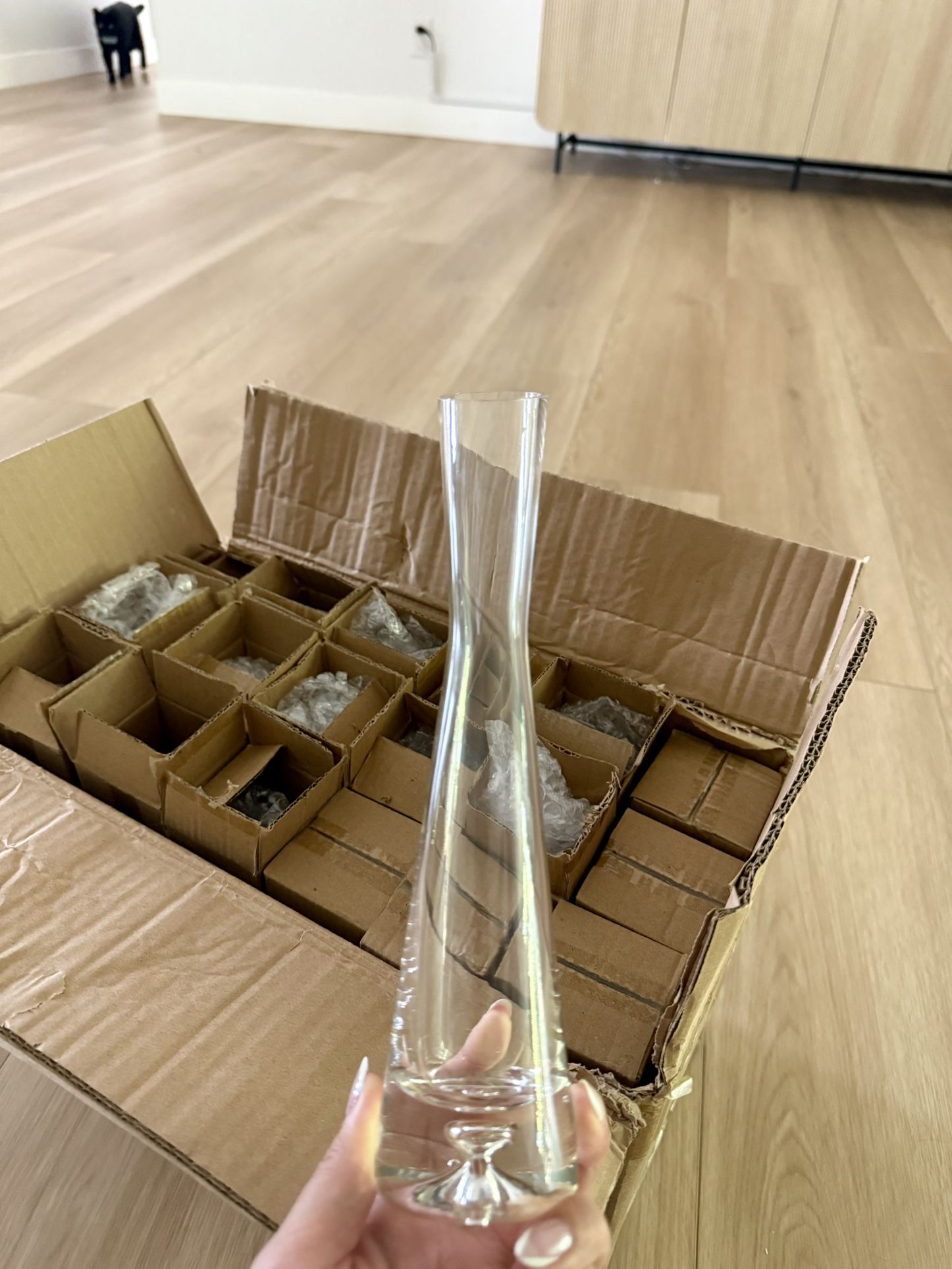 16 Tall Bud Vases For Centerpiece