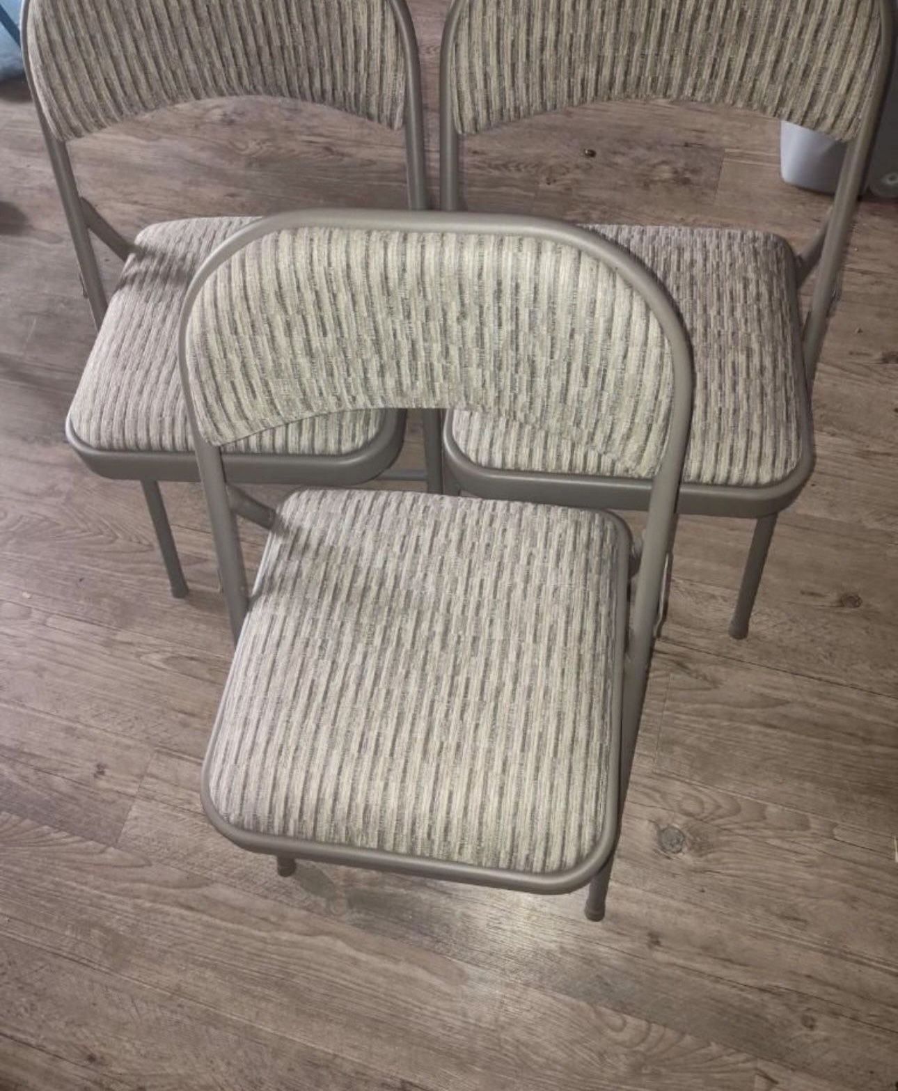 Comfort Chairs 