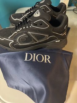 Dior B30’s