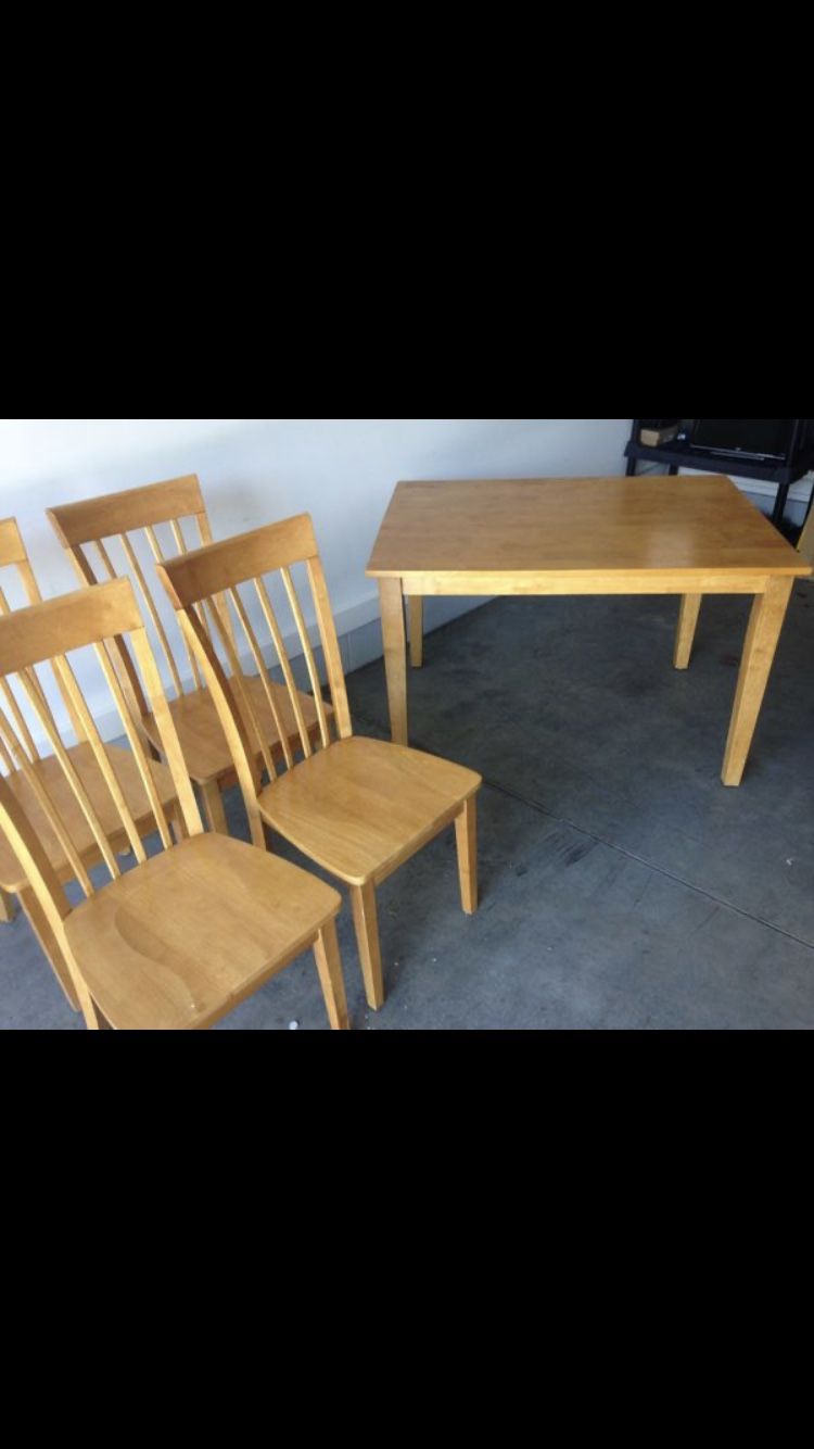 Wooden Dining Room Table with (4) Chairs