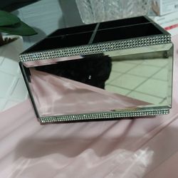 Rotating Makeup Organizer 