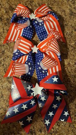 🌟🌟Brand New 4th Of July Cheer Bows 🌟🌟$5 each