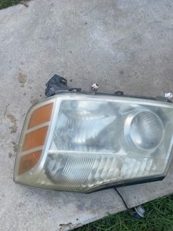2005-2007 Nissan Titan headlight