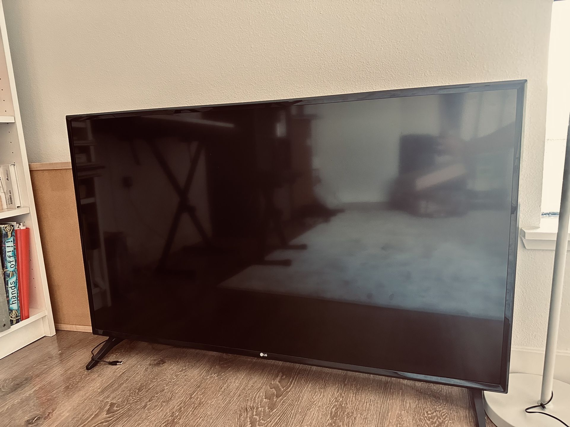55 Inch Lg Tv- 50$