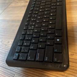 Dell Wireless Keyboard KM117