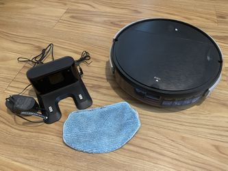 Robo Vacuum Like New