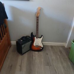 Squire By Fender 